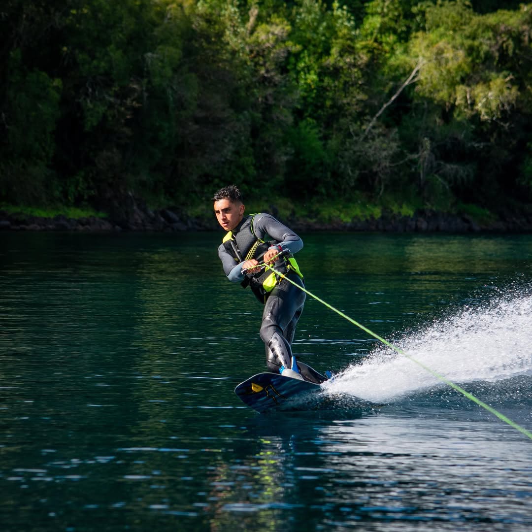 Cine deportivo wakeboard